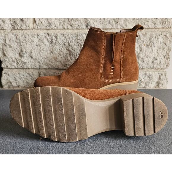 Brantano Slip On Chunky Heel Leather Boots, Flexible Ankle , Womens Sz 8 - Picture 6 of 8